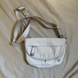 lululemon festival bag